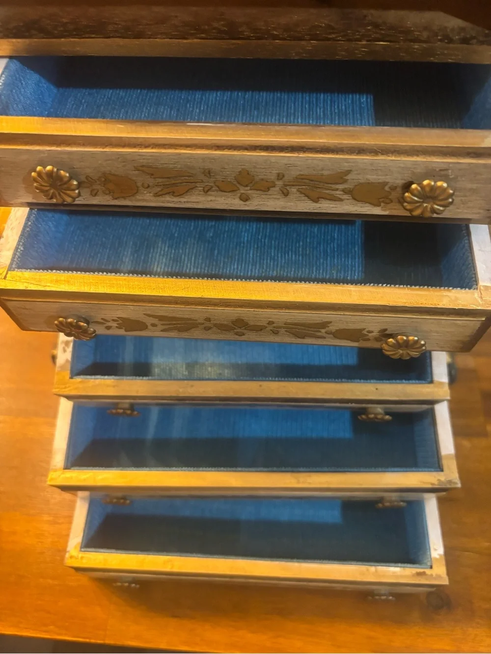 Vintage Japanese Wood Jewelry Music box in Decorative Gold and Cream